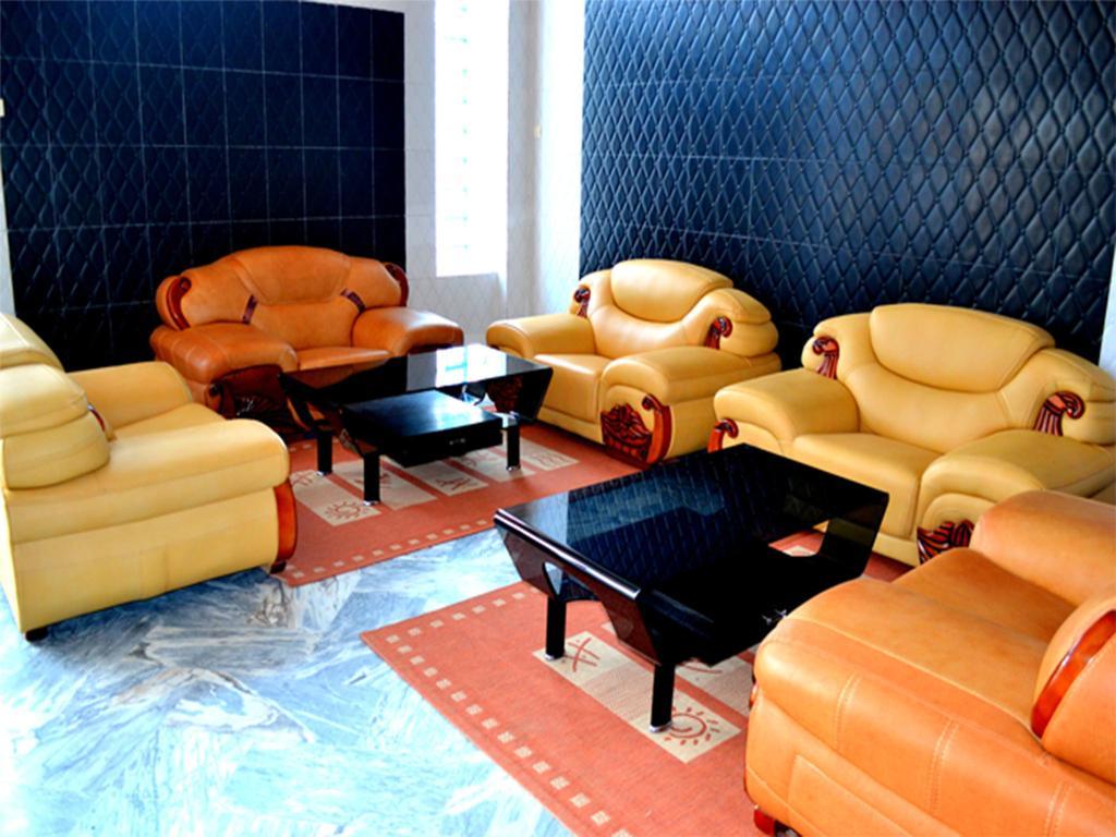 Royal Suites Hotel Nouakchott Exterior foto